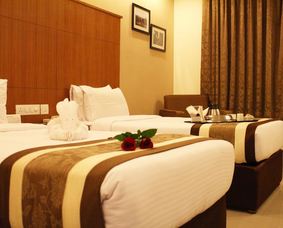 בובנשוואר La Franklin Hotel חדר תמונה