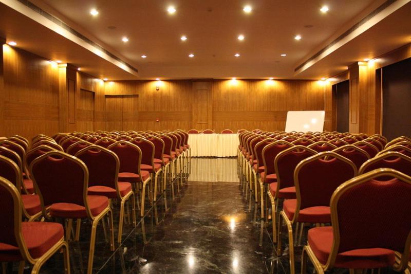 בובנשוואר La Franklin Hotel מראה חיצוני תמונה